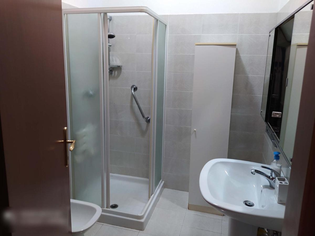 Hôtel Stanza Con Bagno Ed Accesso Privati à Trieste Extérieur photo